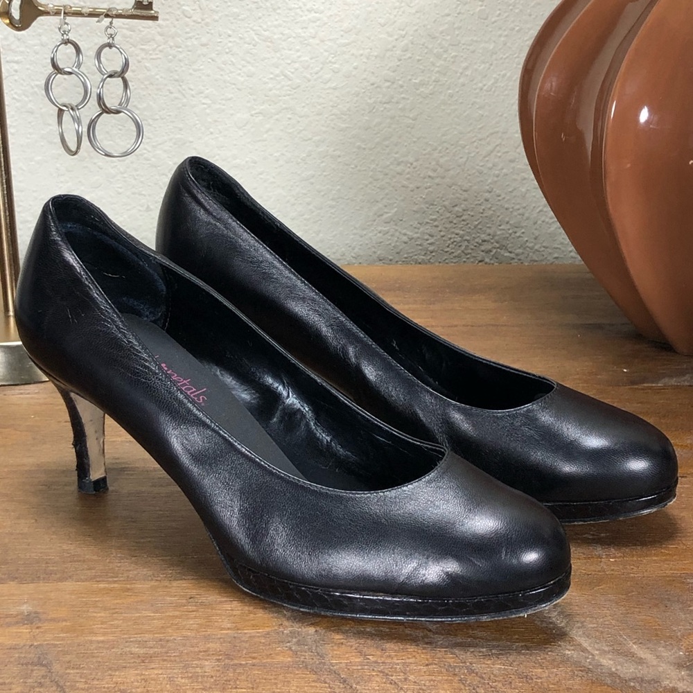 Vaneli Wide Black Leather Round Toe Platform Heels